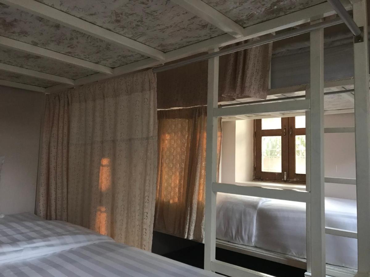 Insight Hostel Τσιάνγκ Μάι Εξωτερικό φωτογραφία