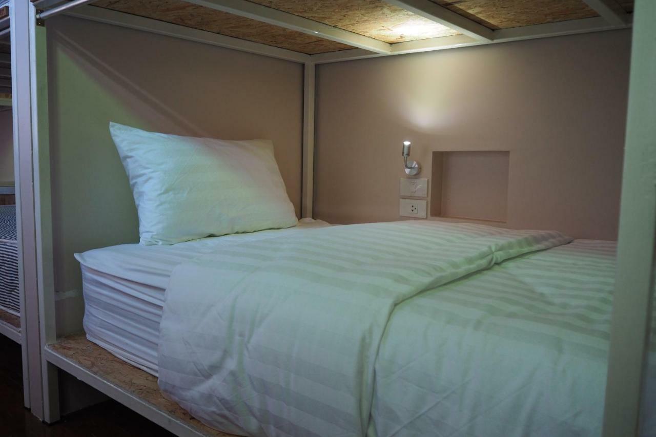 Insight Hostel Τσιάνγκ Μάι Εξωτερικό φωτογραφία