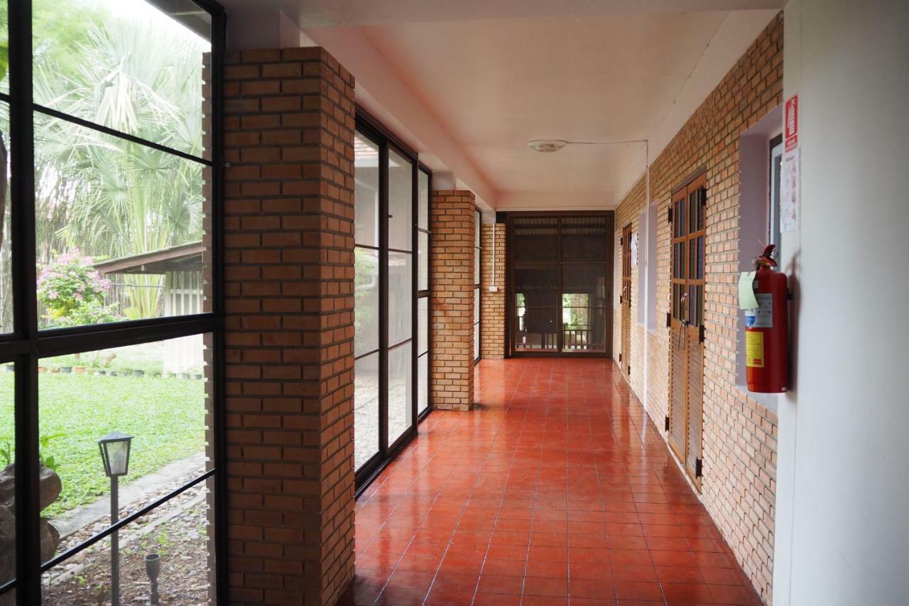 Insight Hostel Τσιάνγκ Μάι Εξωτερικό φωτογραφία